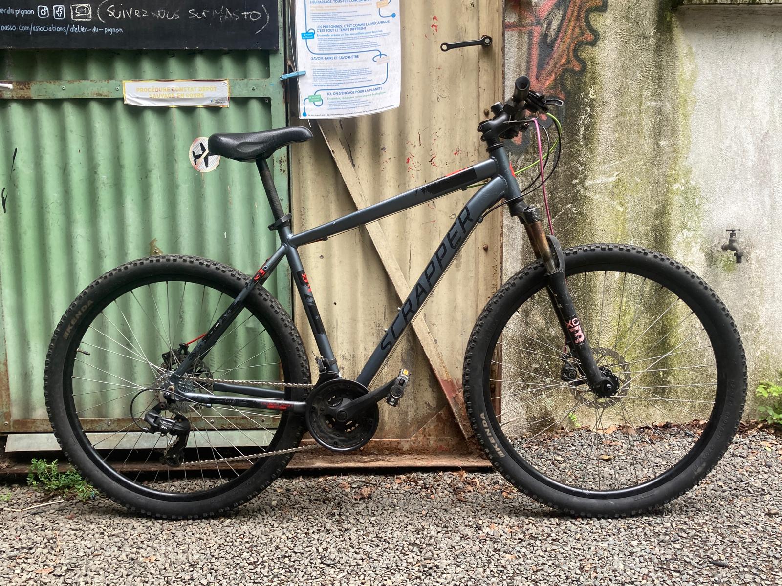 Scrapper xc3 noir
