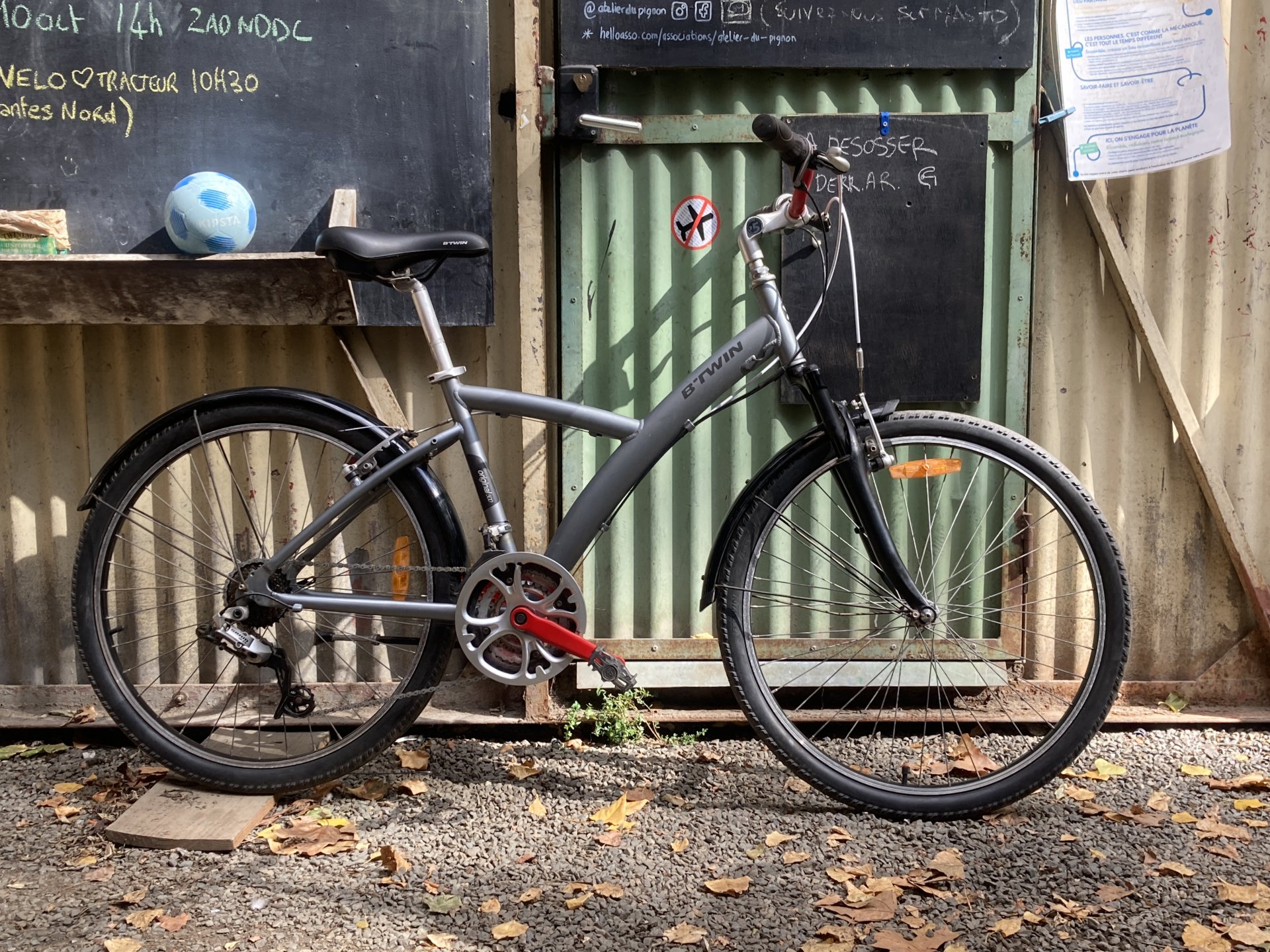 Btwin Y edition rouge