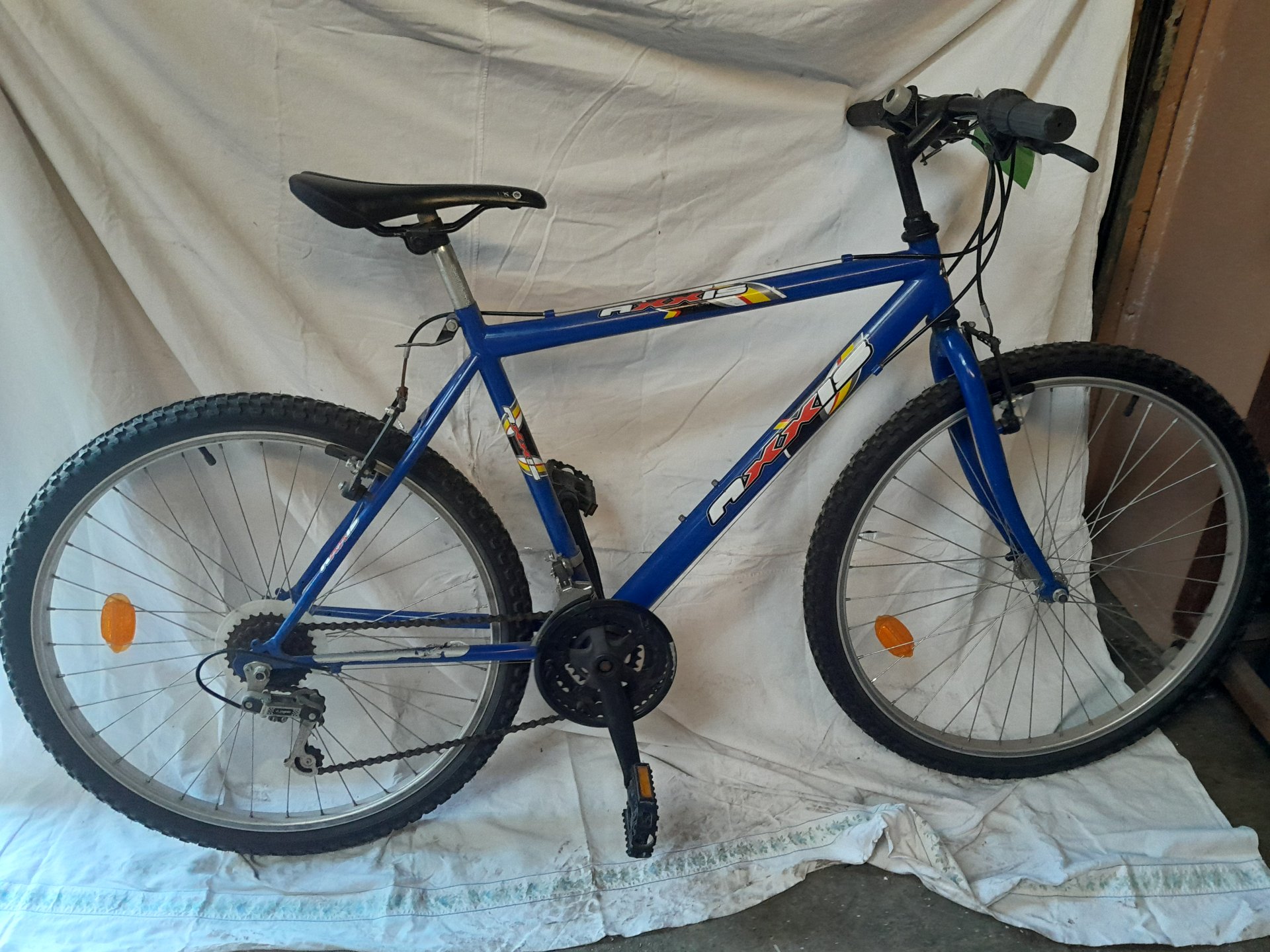 VTT axxis