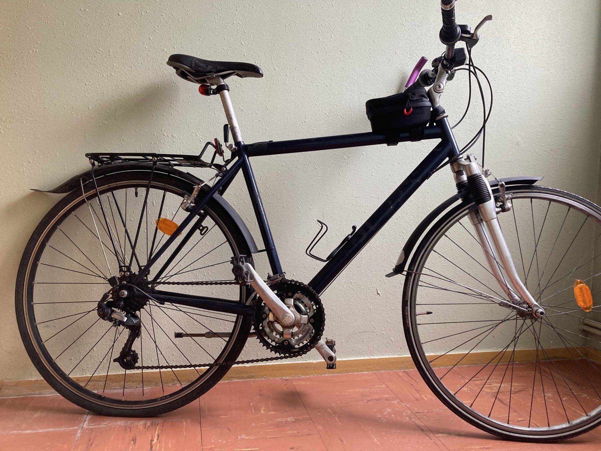 Vélo randonnée homme 700
